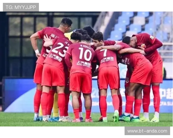 中超三队持续垫底困境加剧赛季保级压力 中超三队持续垫底困境加剧赛季保级压力